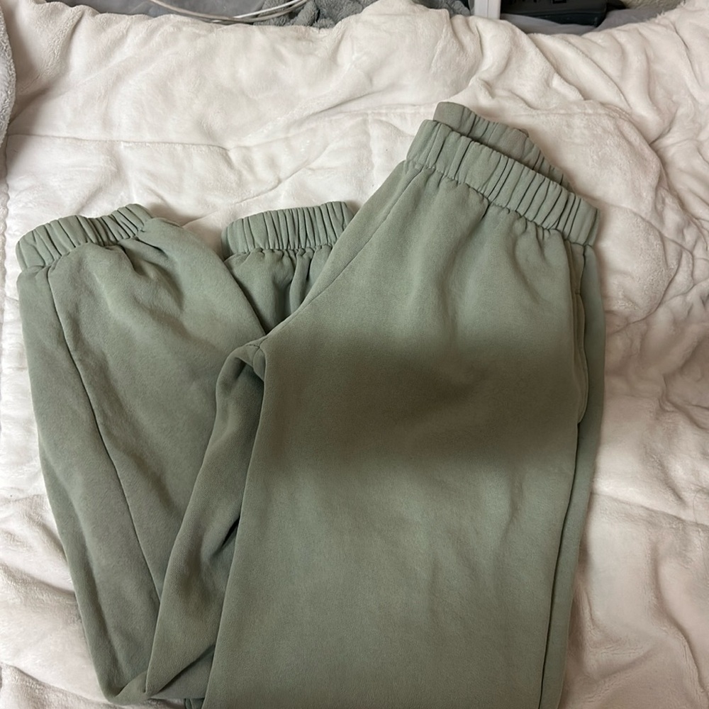 green brandy sweats
